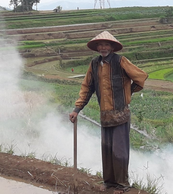 Habibie DelapanTour-武吉丁宜必去景点