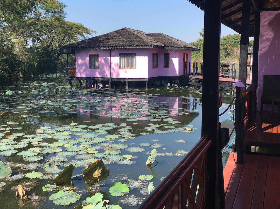 视点美食旅舍主图