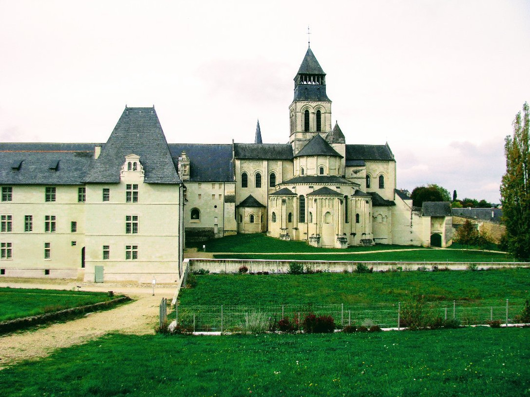 Abbaye royale de Fontevraud景点图片