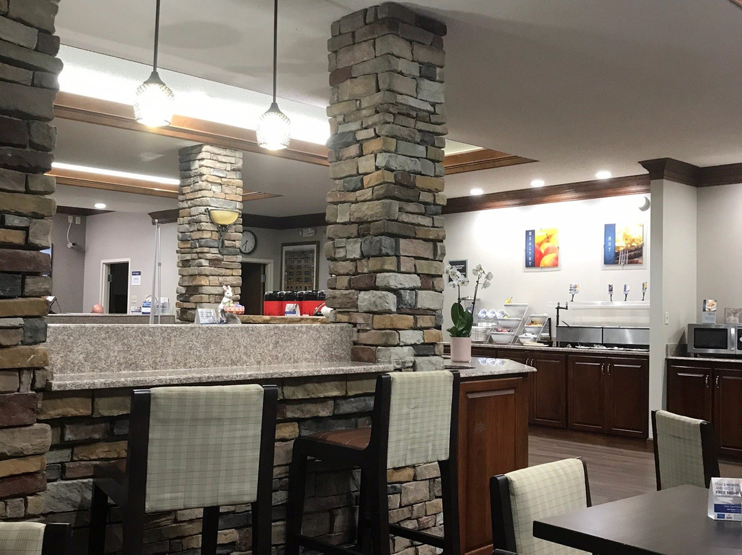 Best Western Inn & Suites主图