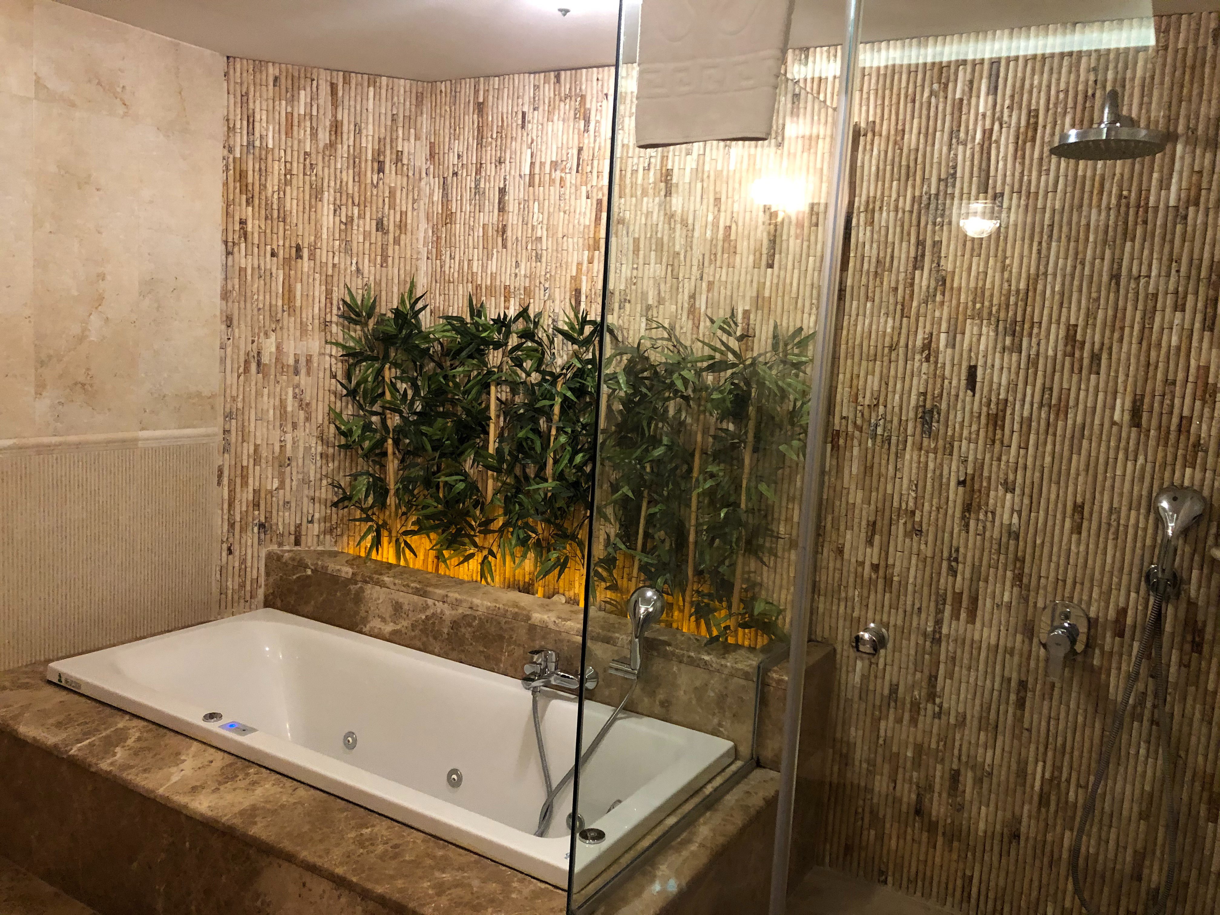 以弗所利维亚酒店-浴室