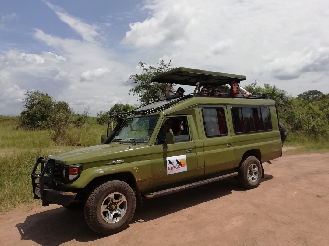 Ndege Tours and Travel-吉佳利必去景点