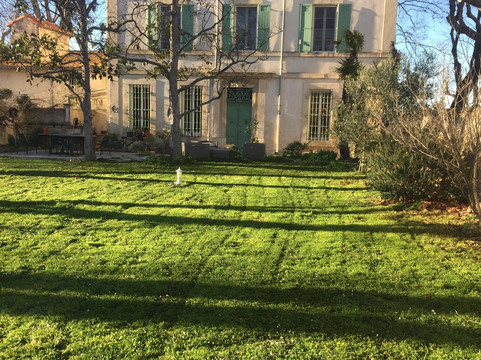 Chateau Cornillon主图