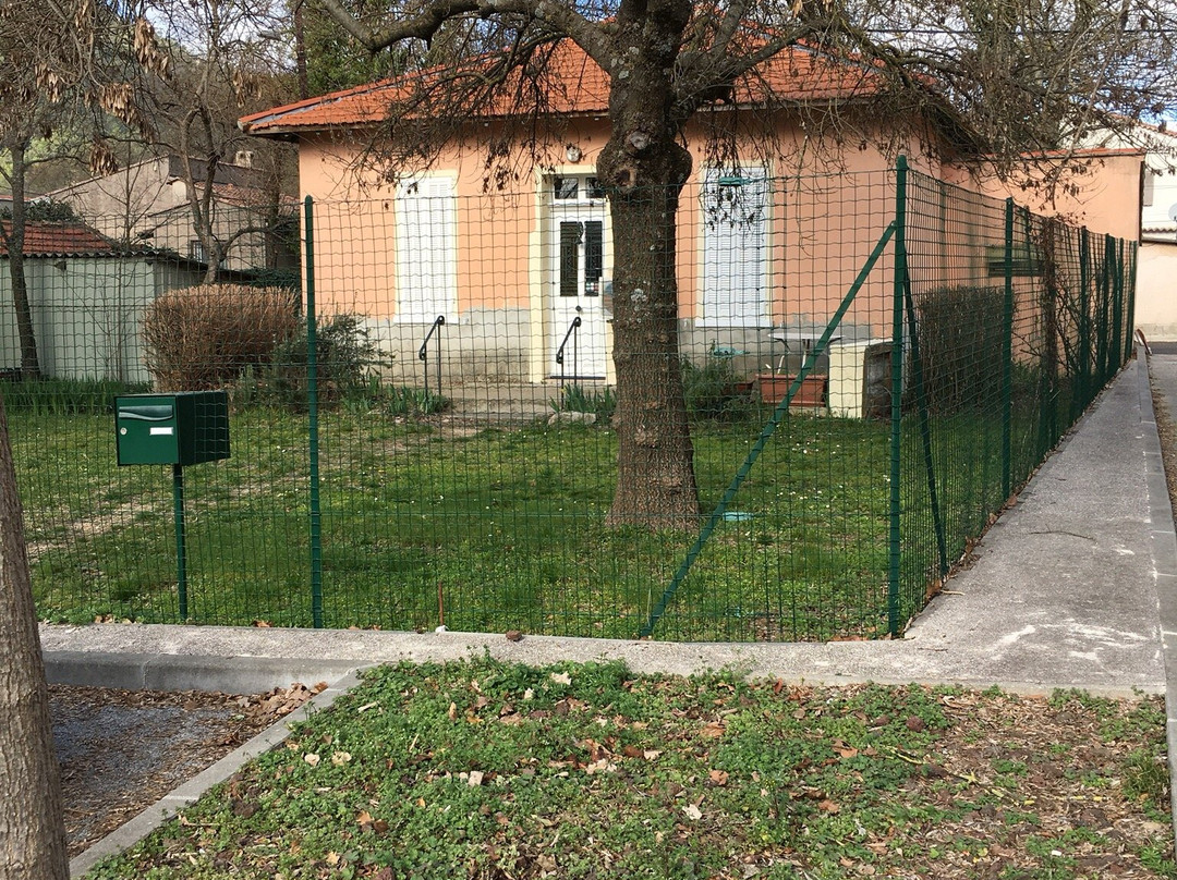 Les Amis de la Cuisine Provençale-La Roquebrussanne必去景点