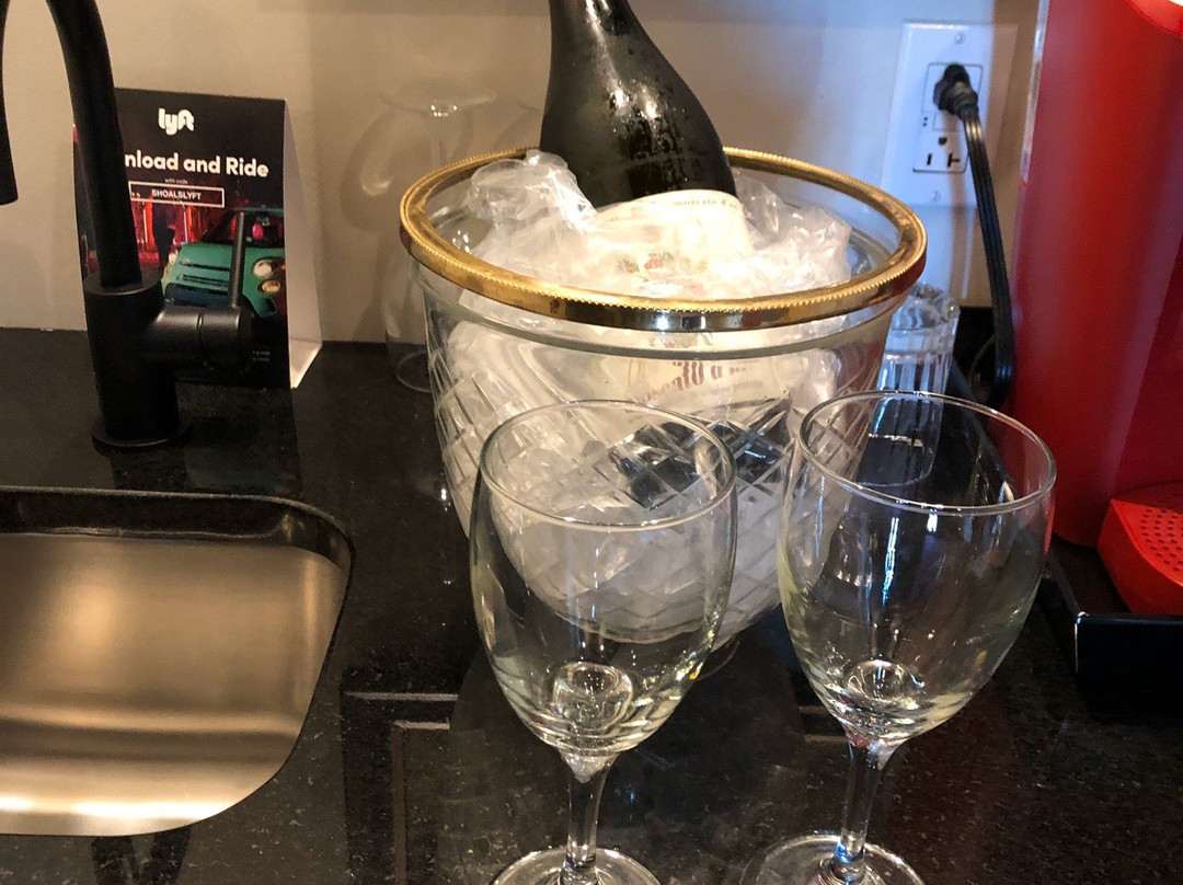 Gunrunner Boutique Hotel主图