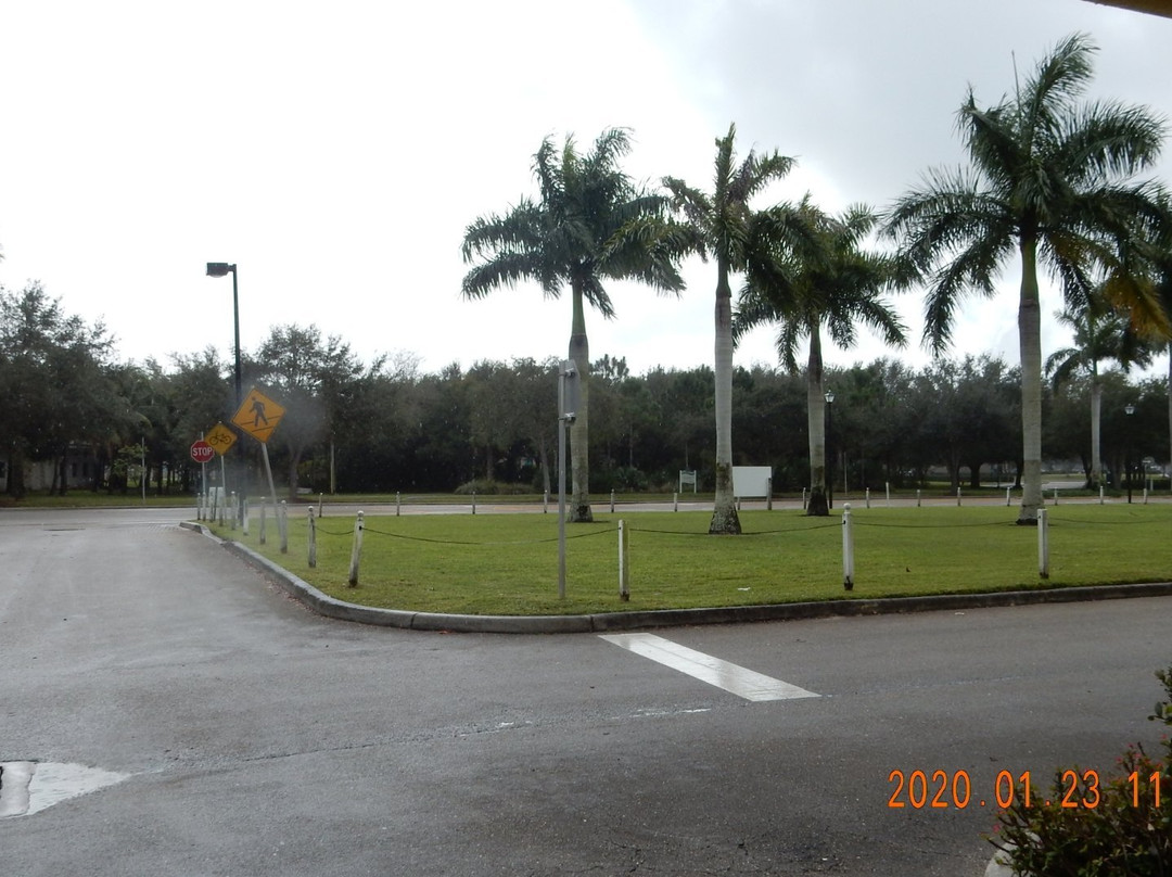 Robert J Huckshorn Arboretum-朱庇特必去景点