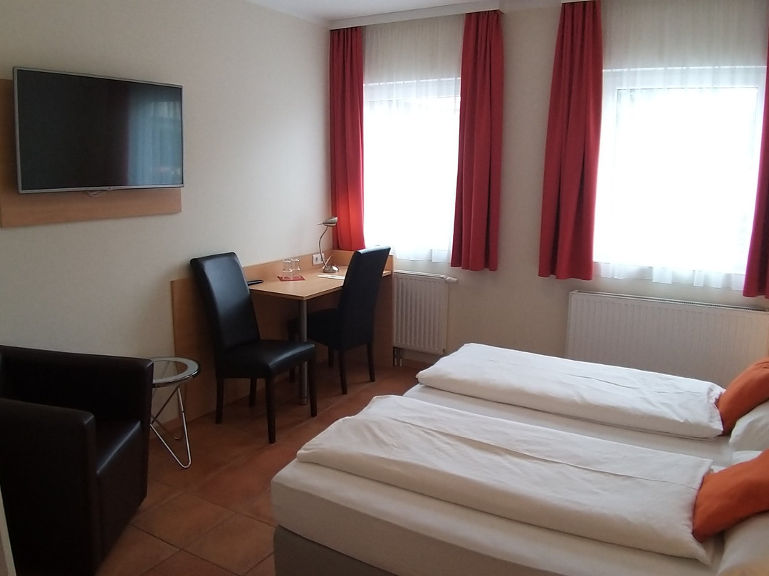 Hotel Denk - Bed & Breakfast主图