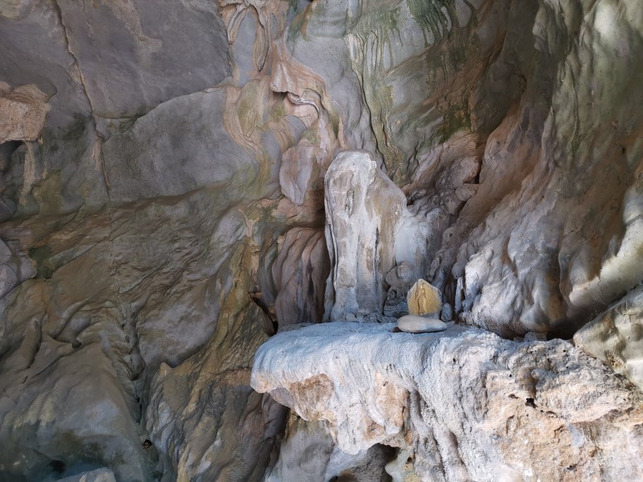 Tham Xang (Elephant Cave)景点图片