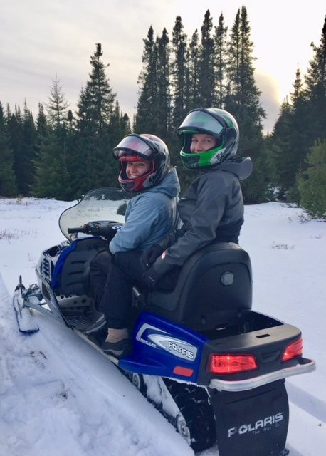 Adirondack Snowmobile-普莱西德湖必去景点
