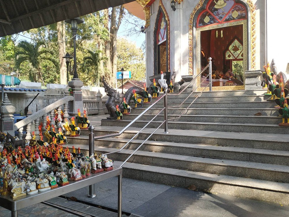 The King Taksin Shrine景点图片