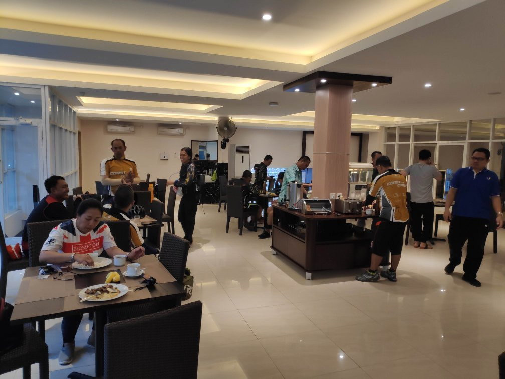 Paris Day Hotel主图