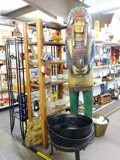 Memory Lane Antique Mall-塞维尔维尔必去景点