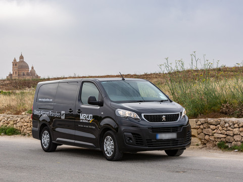 Mayjo Car Rentals & Tours-Victoria必去景点