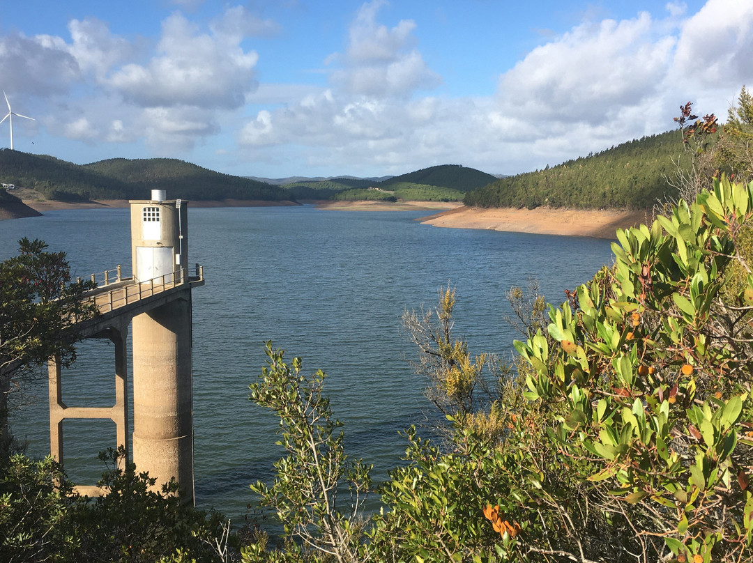 Barragem da Bravura景点图片