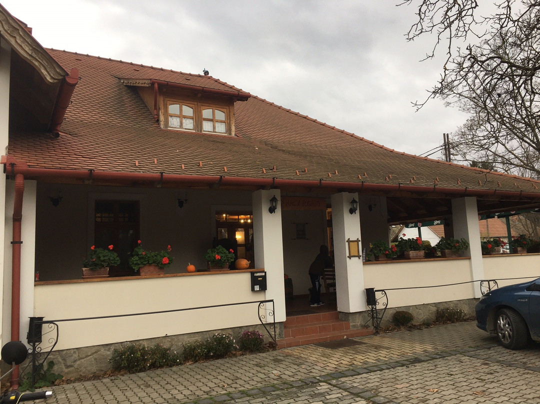 Rácz Restaurant and Inn主图