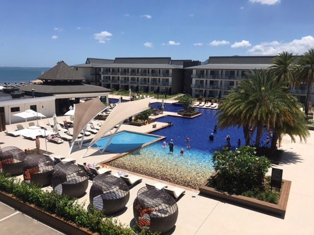 纳迪湾度假酒店主图