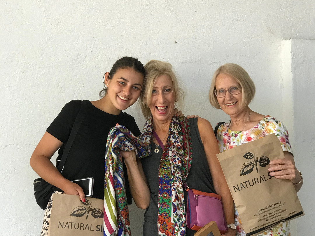 Natural Silk Factory-加勒必去景点