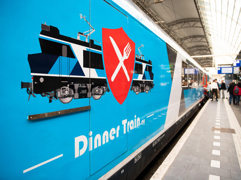 Dinner Train-阿姆斯特丹必去景点