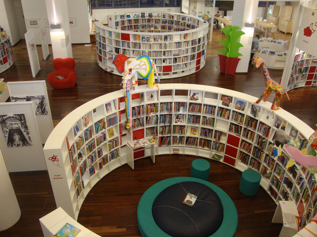 Openbare Bibliotheek Bussum景点图片