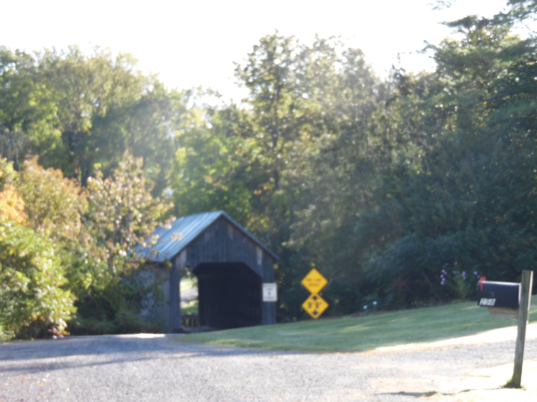 Halpin Covered Bridge-Middlebury必去景点