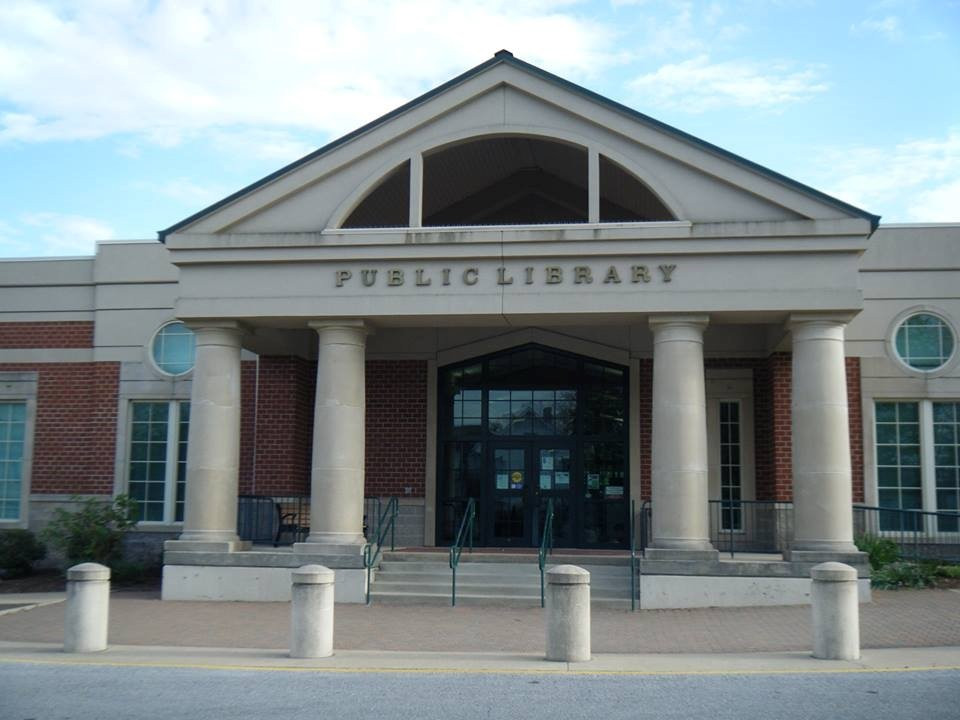 West Plains Public Library景点图片