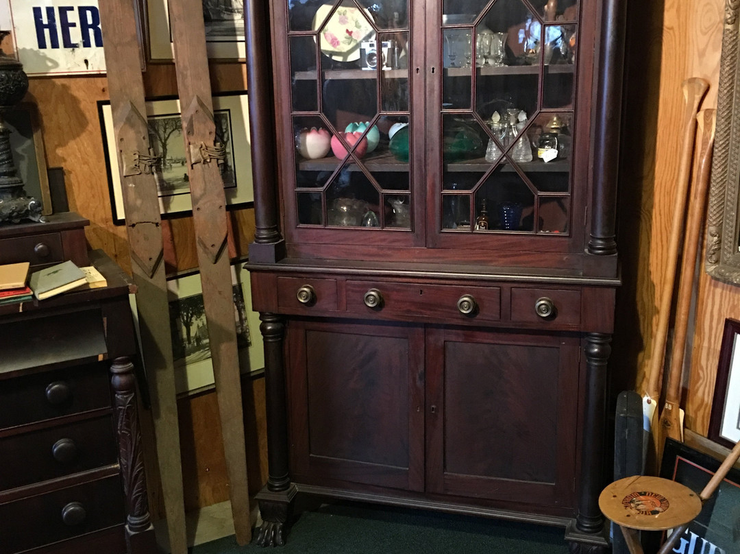 Antiq's-Farmington必去景点