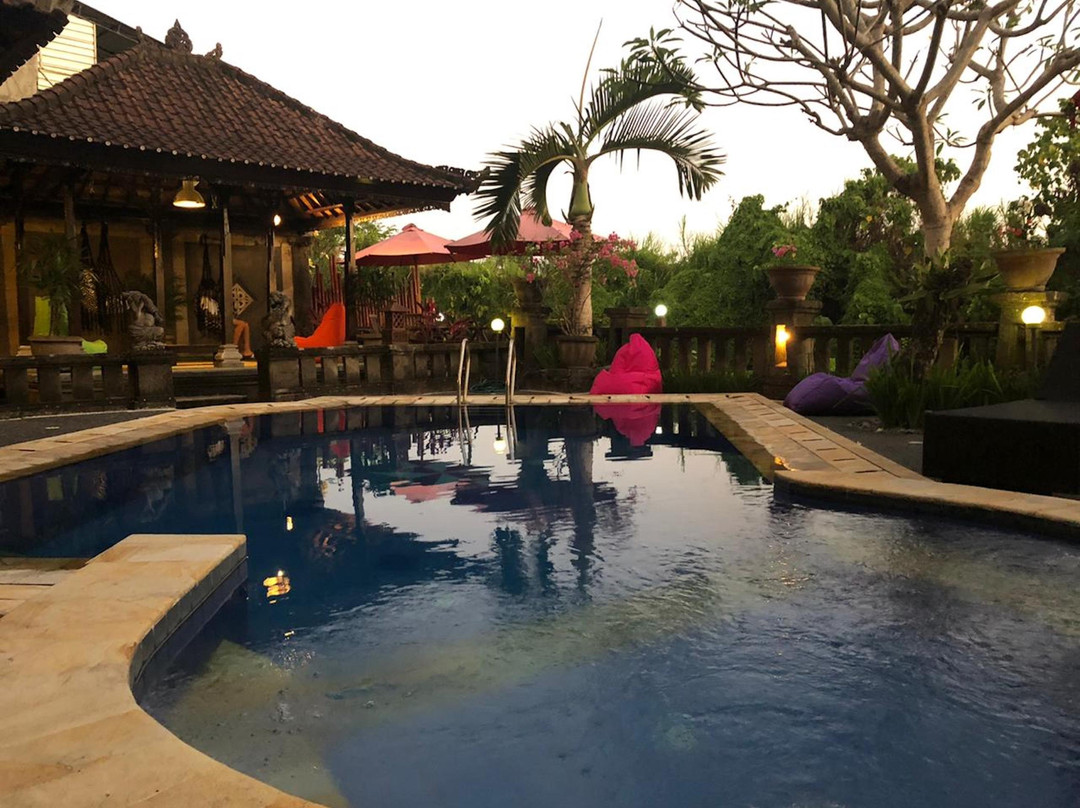 OYO 2321 Griya Shanti Homestay