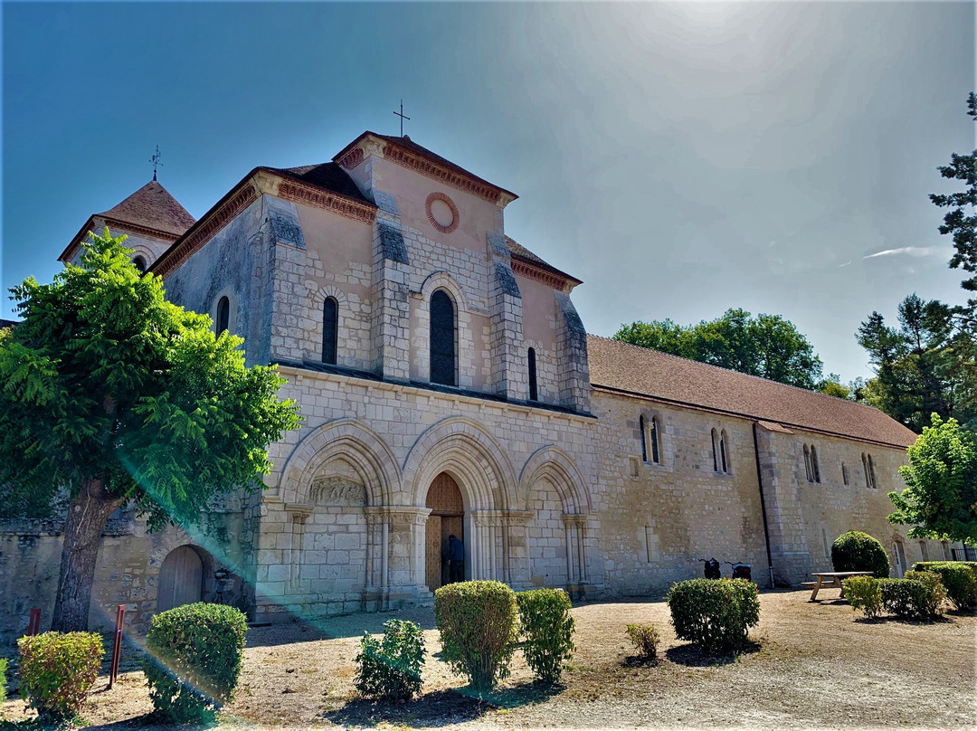 Prieuré Saint-Martial, Aumônerie Fraternité Sacerdotale Saint Pie X景点图片