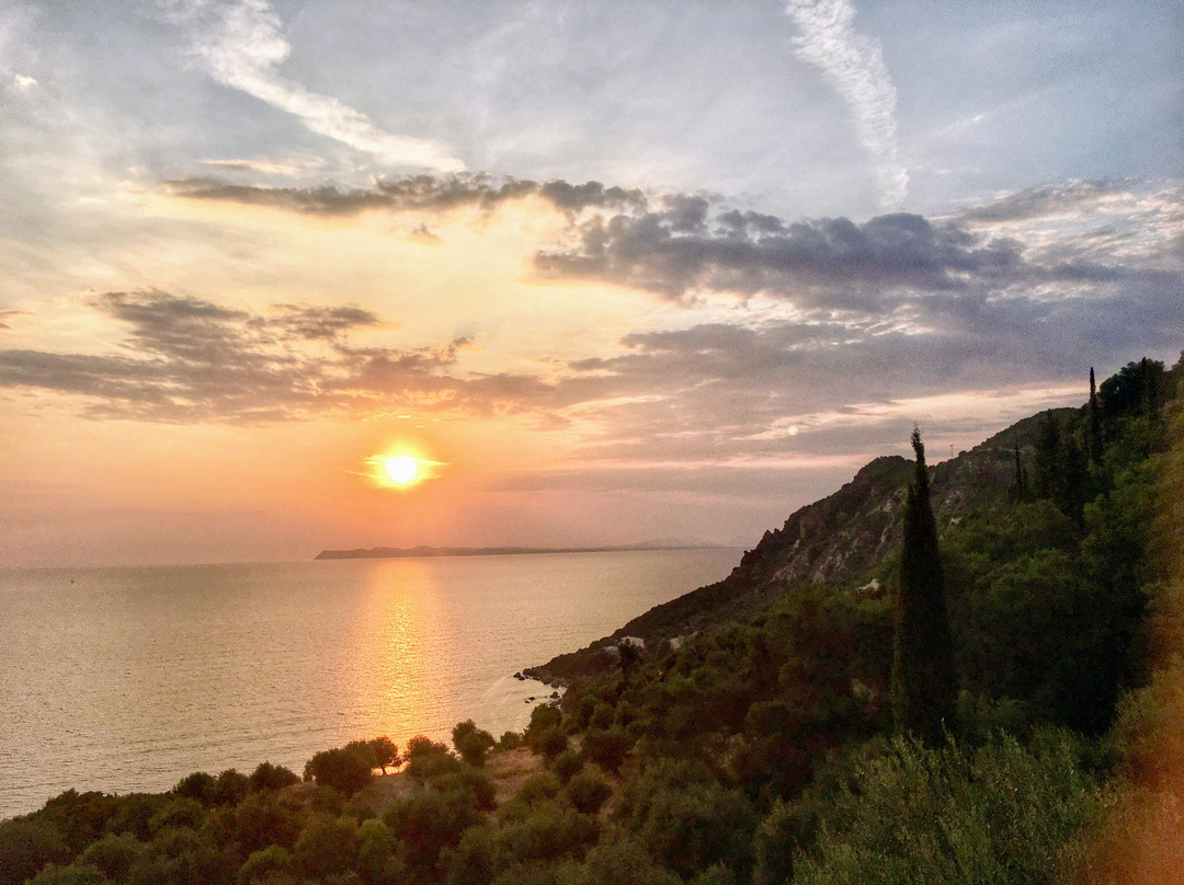 Arilla Beach Hotel主图