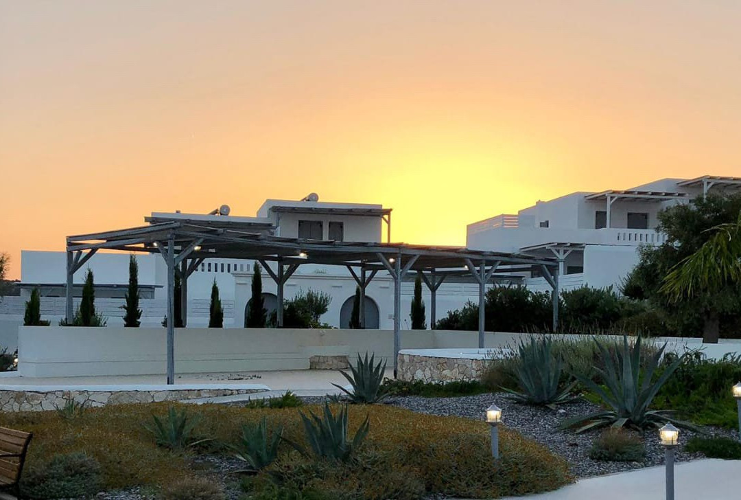White Village主图