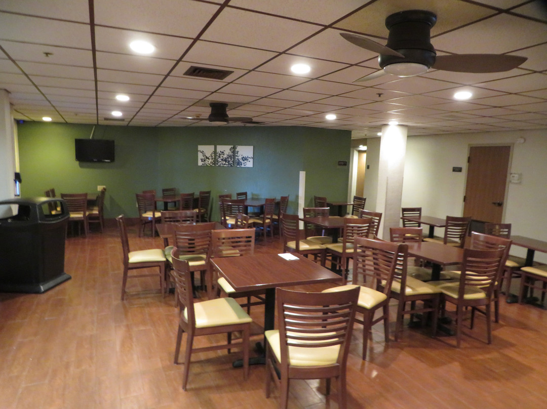 Sleep Inn & Suites Buffalo Airport主图