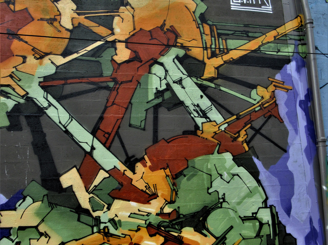 Fresque "Station spaciale"-欧贝维利耶必去景点