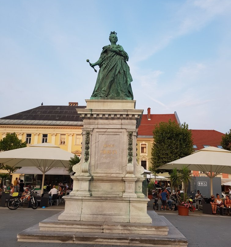 Statue der Maria Theresia景点图片