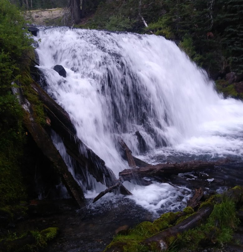 Falls Creek Trail to Green Lake-本德必去景点