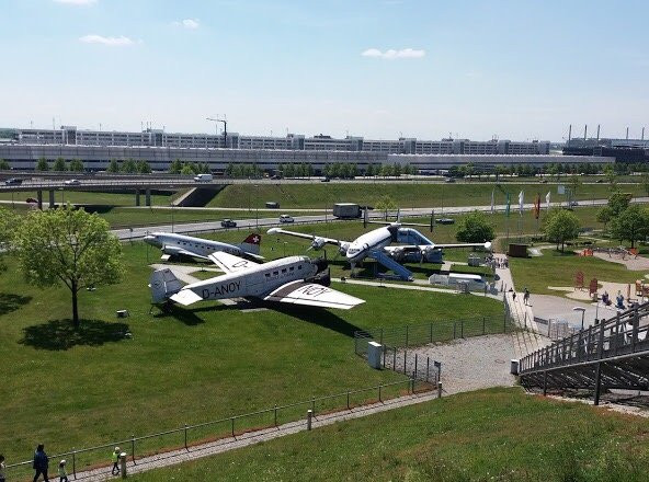 Visitors Park Munich Airport景点图片