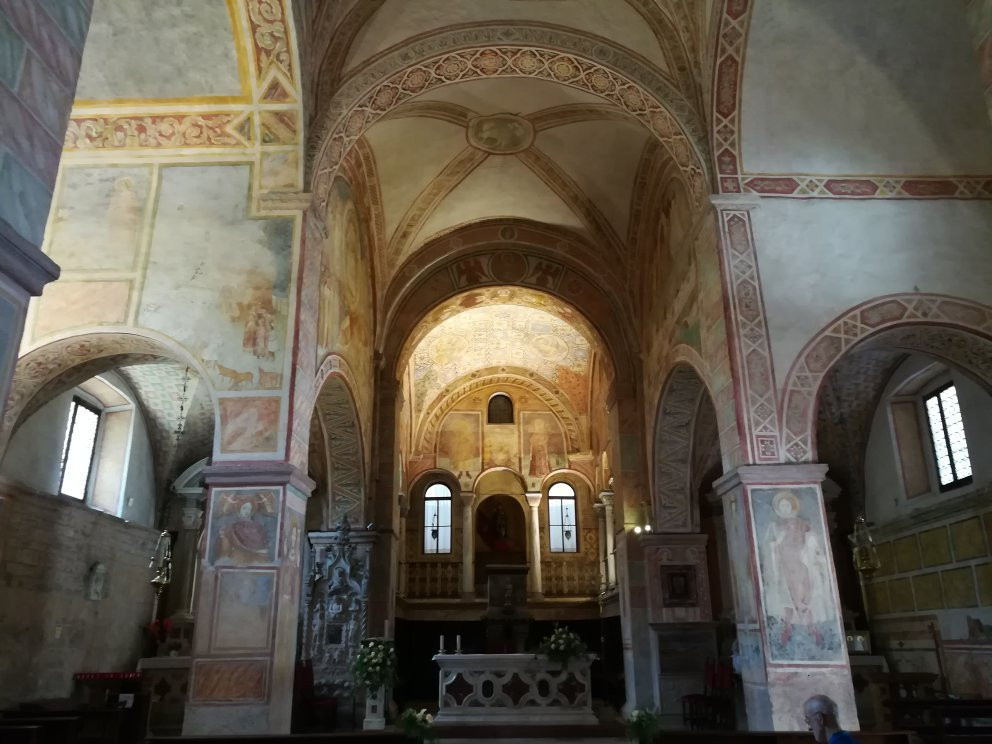 Santuario Santi Vittore e Corona景点图片