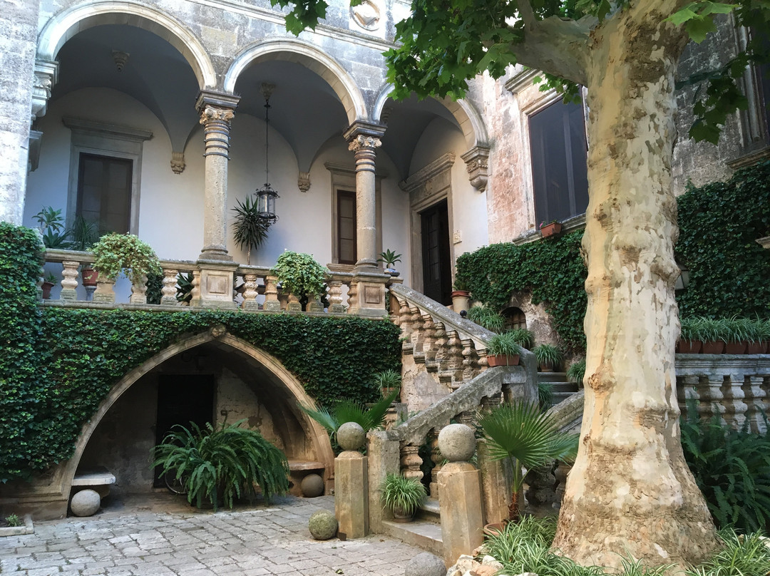 Castello Dentice di Frasso景点图片