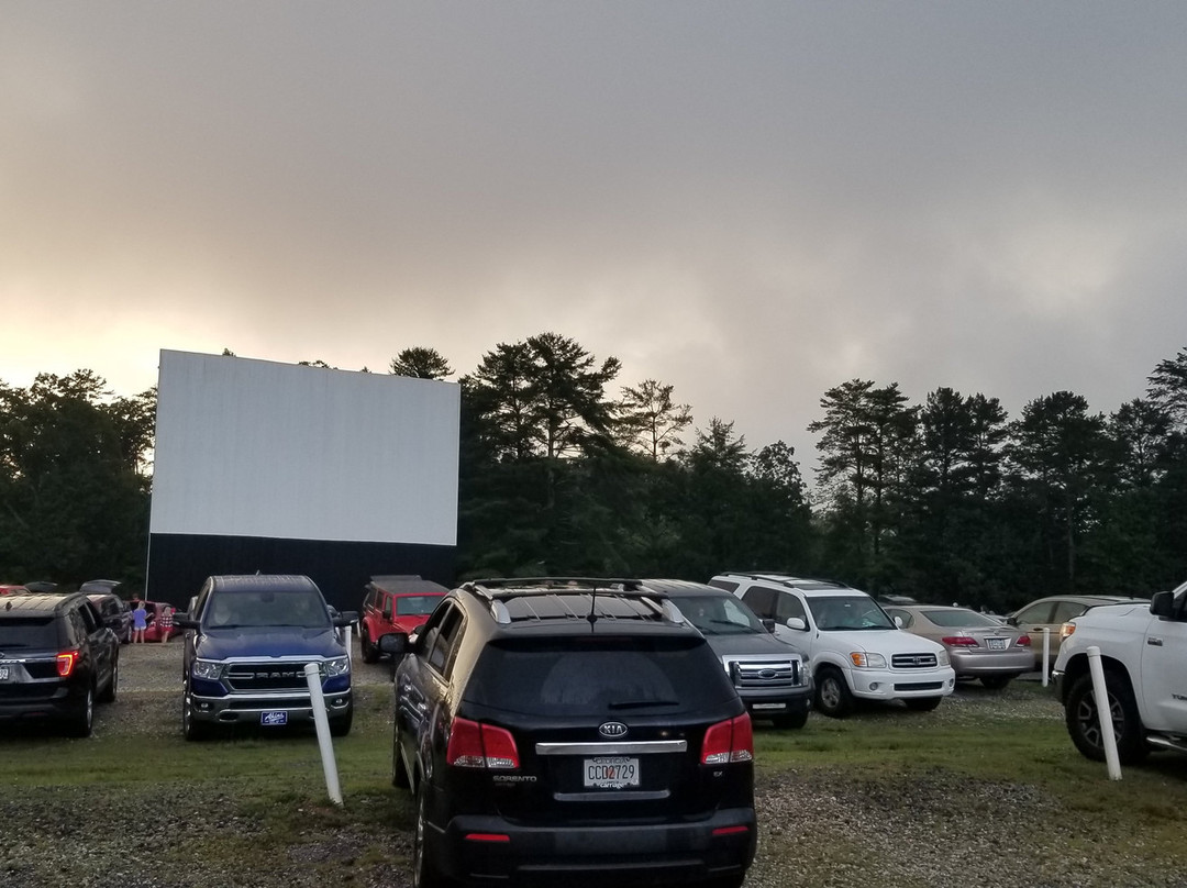 Swan Drive-in Theater & Diner景点图片