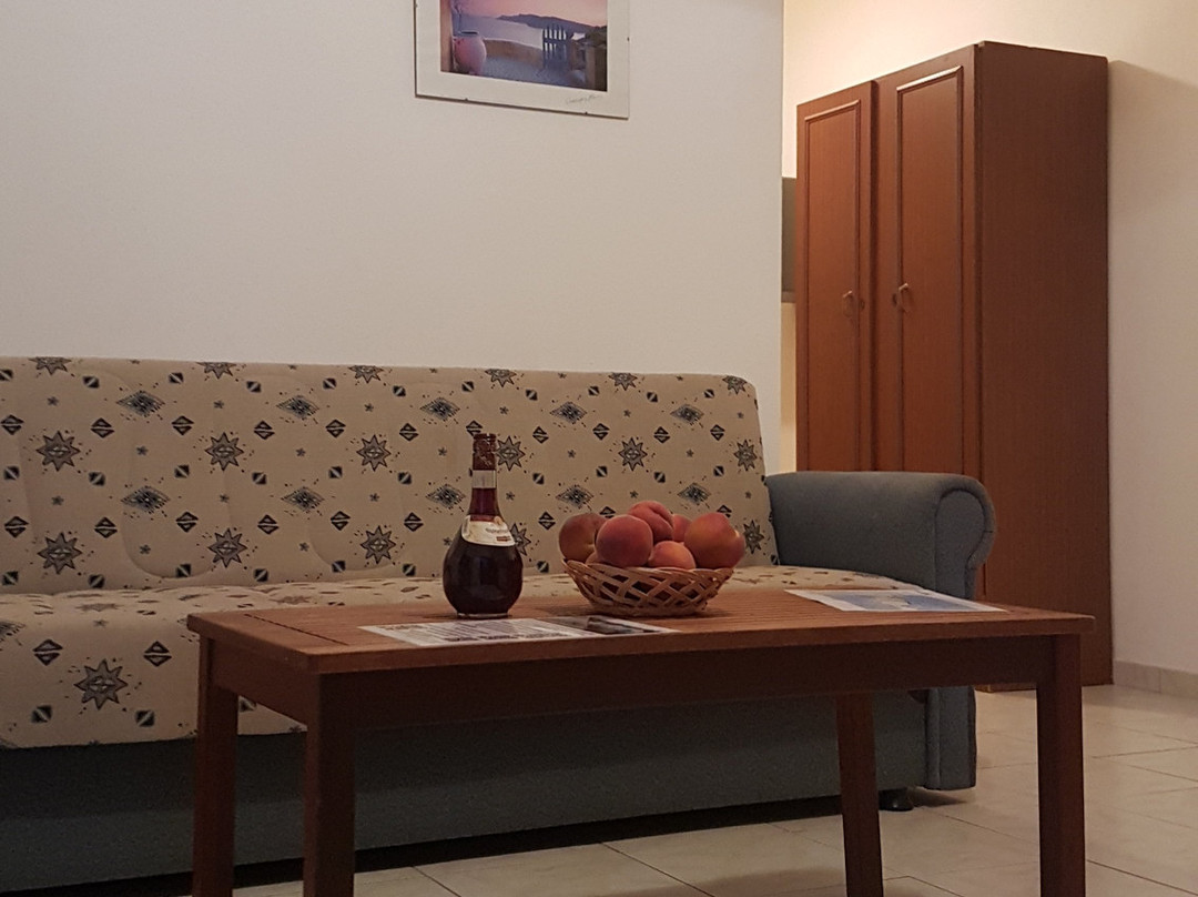 Kiveli Apartments主图