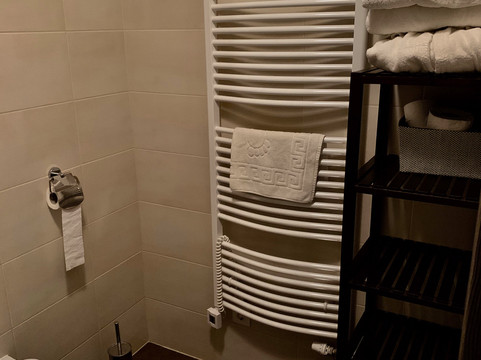 Zsalyaliget Hotel主图