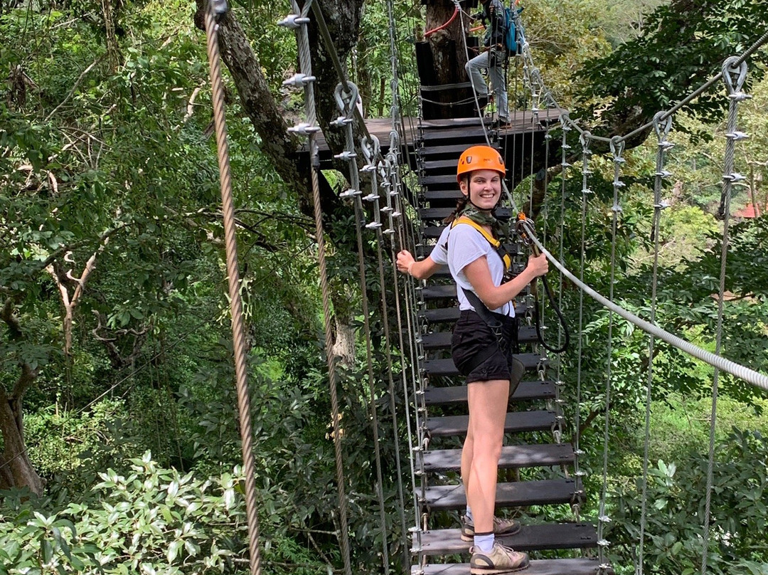 Mayura Zipline at Waterfall-森莫诺隆必去景点