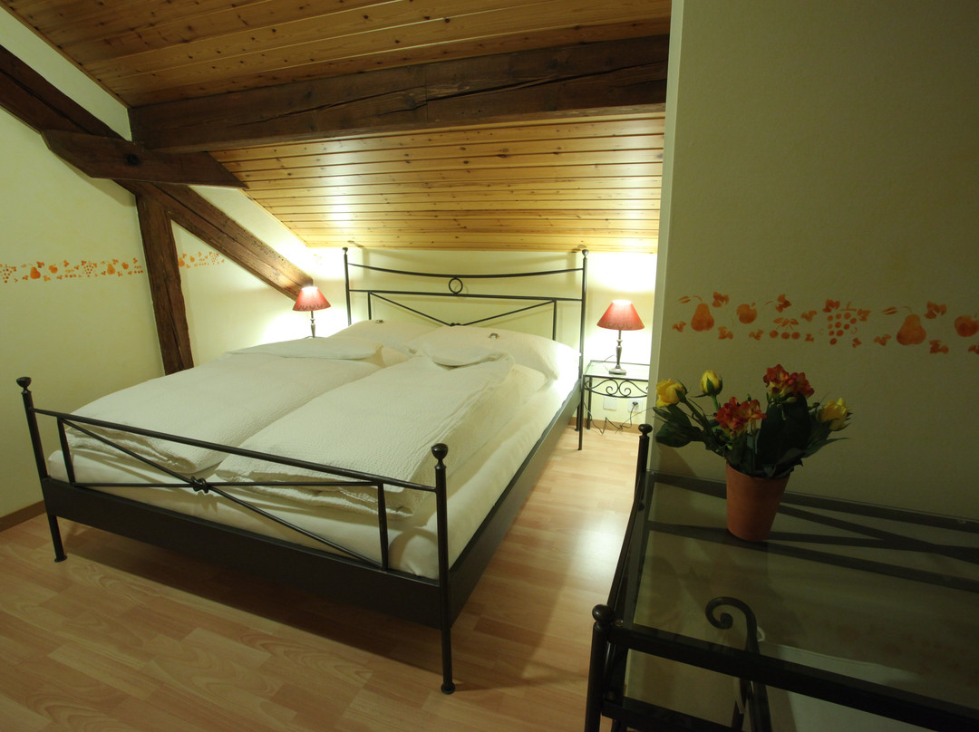 Auberge  De La Couronne主图