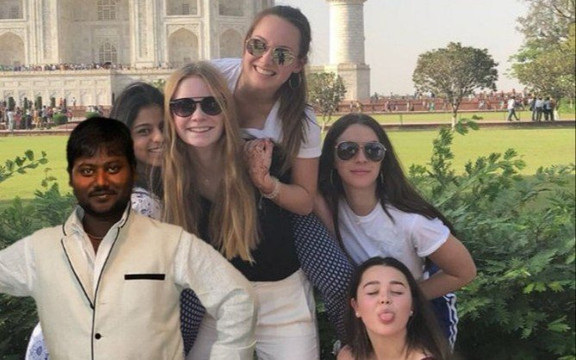 Robin Private Tour-斋蒲尔必去景点