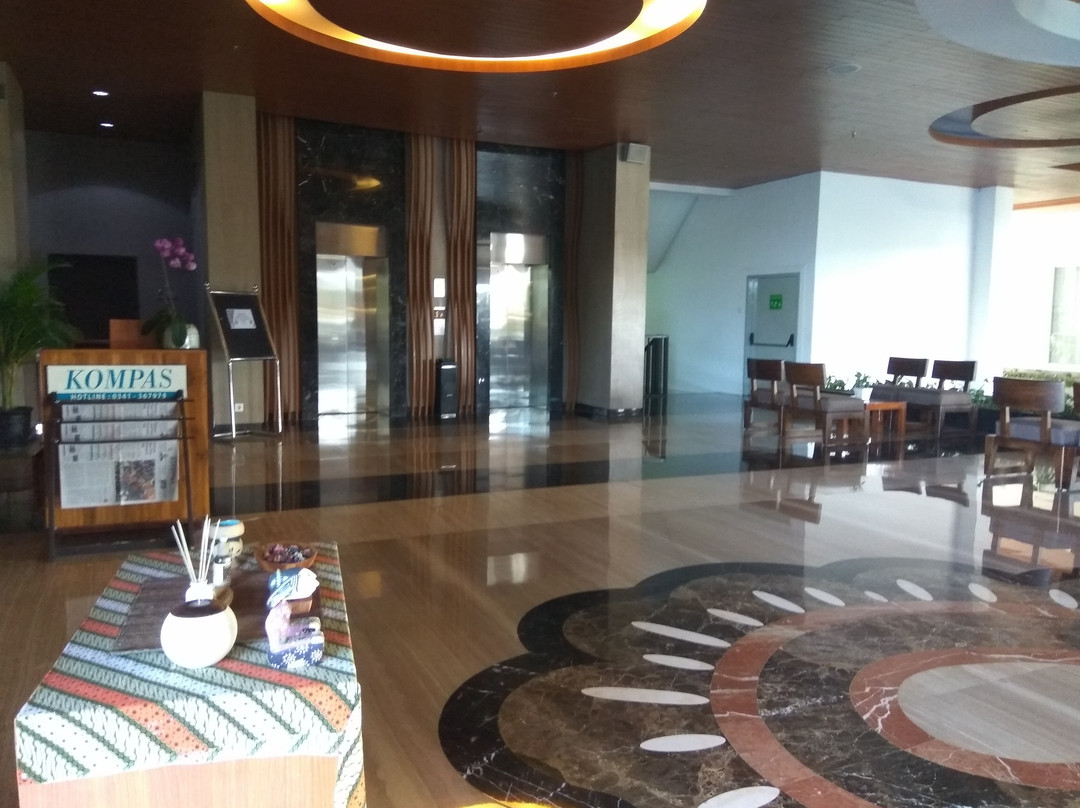 Hotel Santika Banyuwangi主图