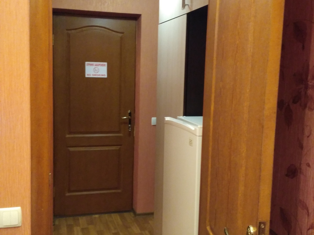 Dneprovskie Zori主图