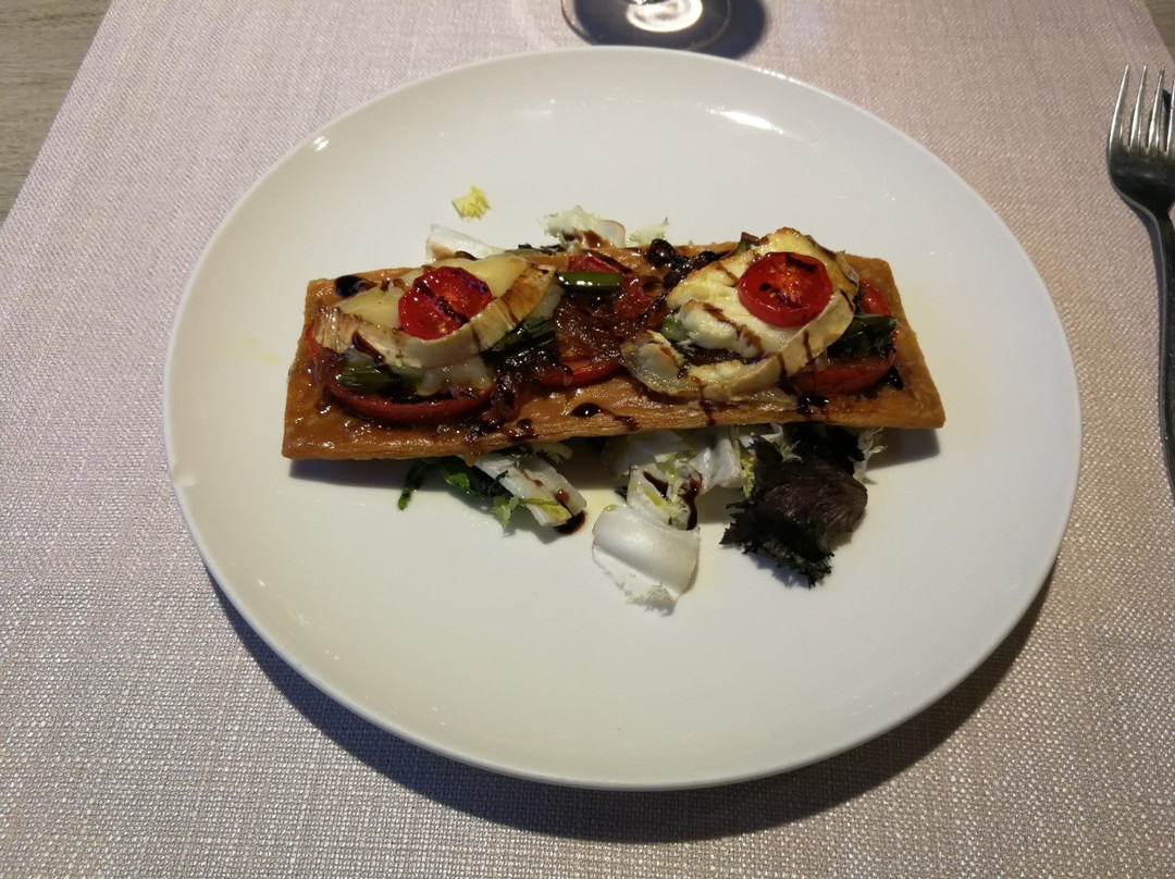 维克多酒店主图