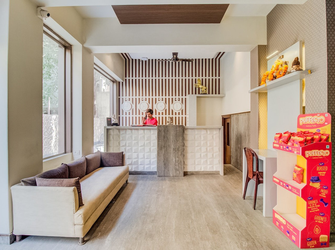 OYO Flagship 29530 Shivaji Chowk主图