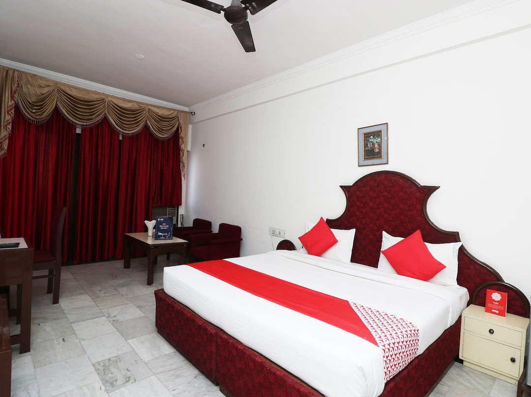 Capital O 29566 Hotel Mid Town主图