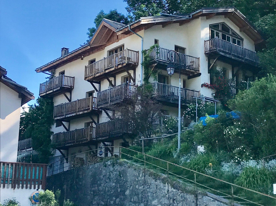 焦糖住宅酒店主图