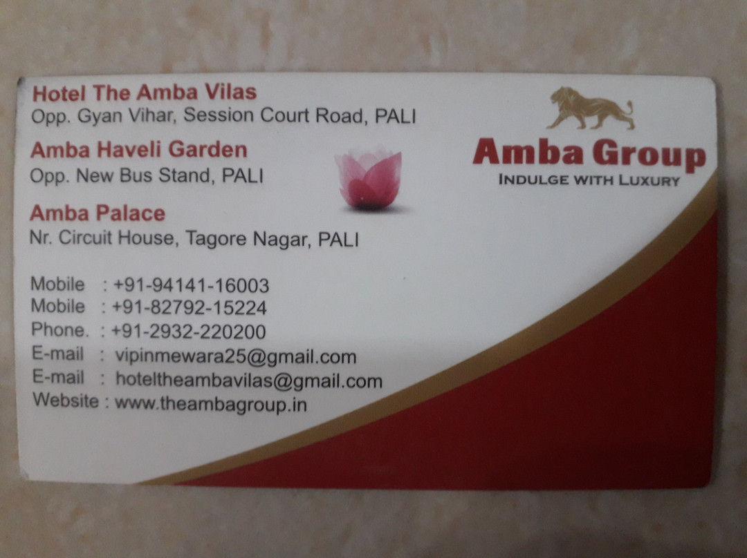 Hotel The Amba Vilas